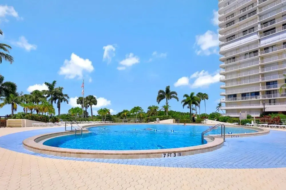 South Seas Tower 2-701