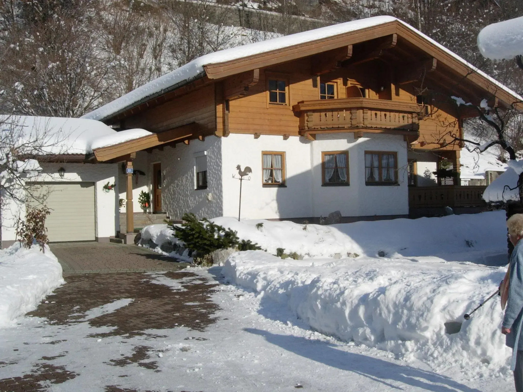 Spacious Apartment in Mittersill with Garden