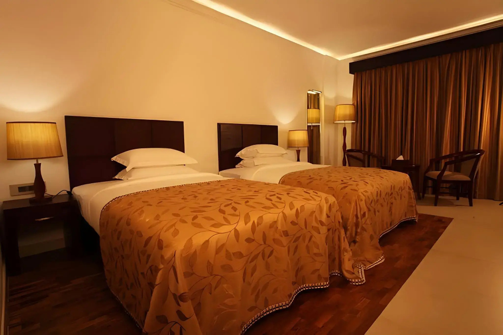 No. 18 Hotel