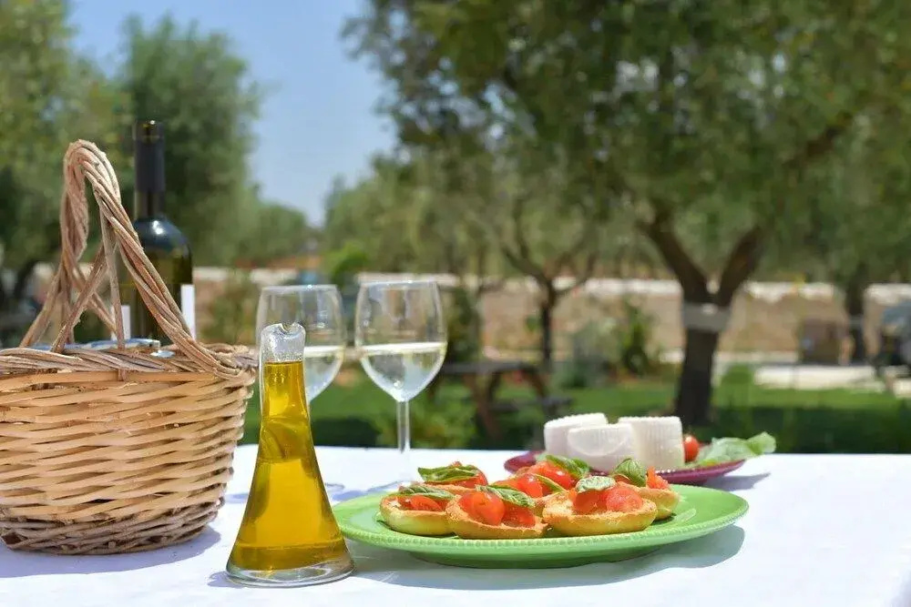 Trulli Santa Croce Luxury Holidays - piscina privata fino a 8 persone
