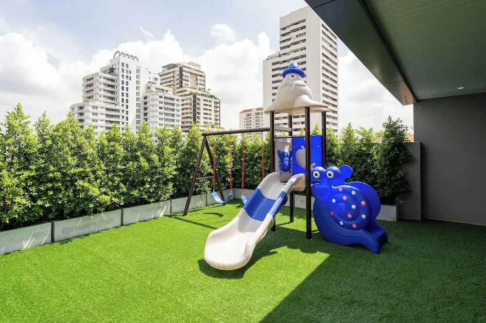 Destiny63 Ekamai Apartment
