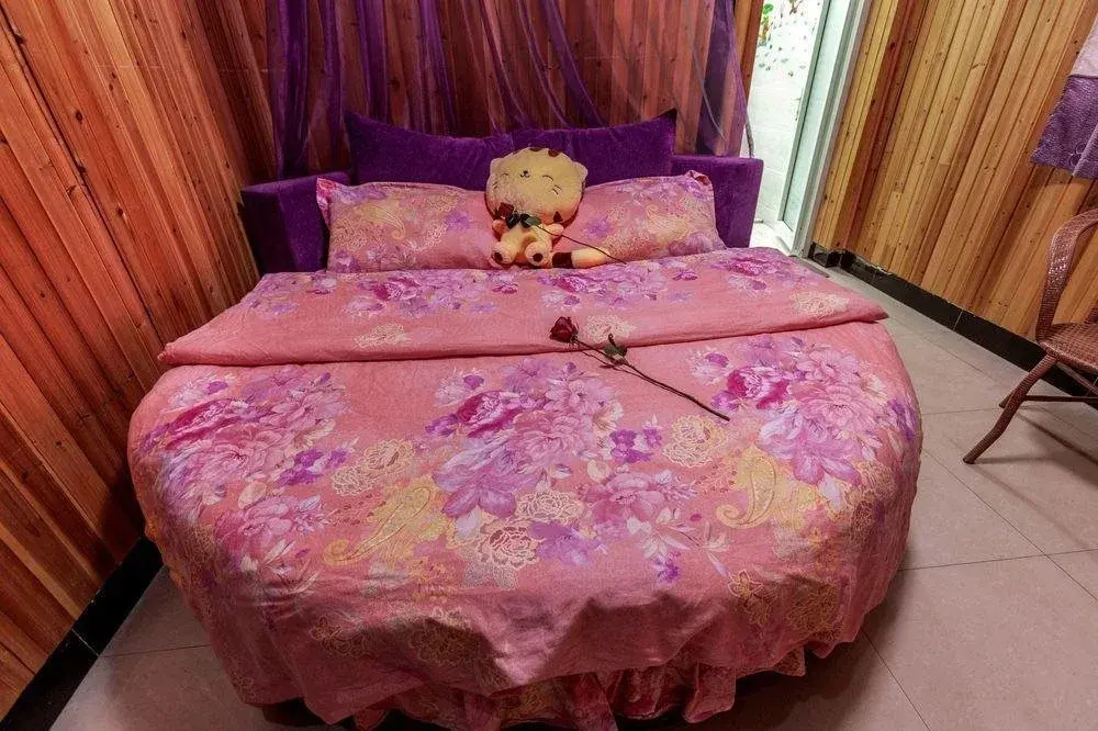 Xitang Moon Courtyard Guest House