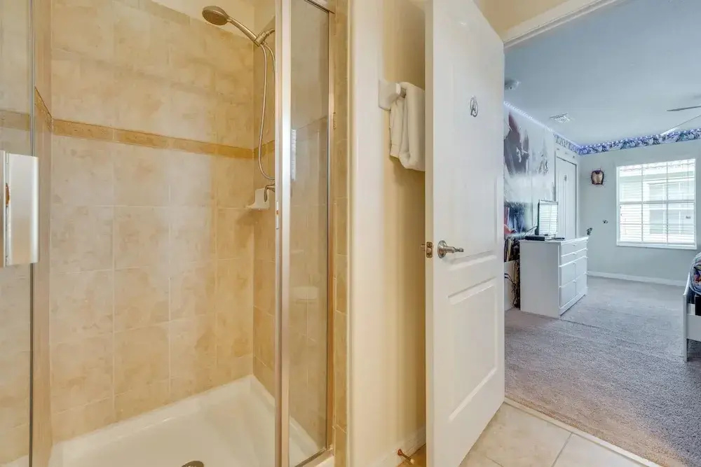 7 Mi to Disney: Resort Retreat w/ Private Pool