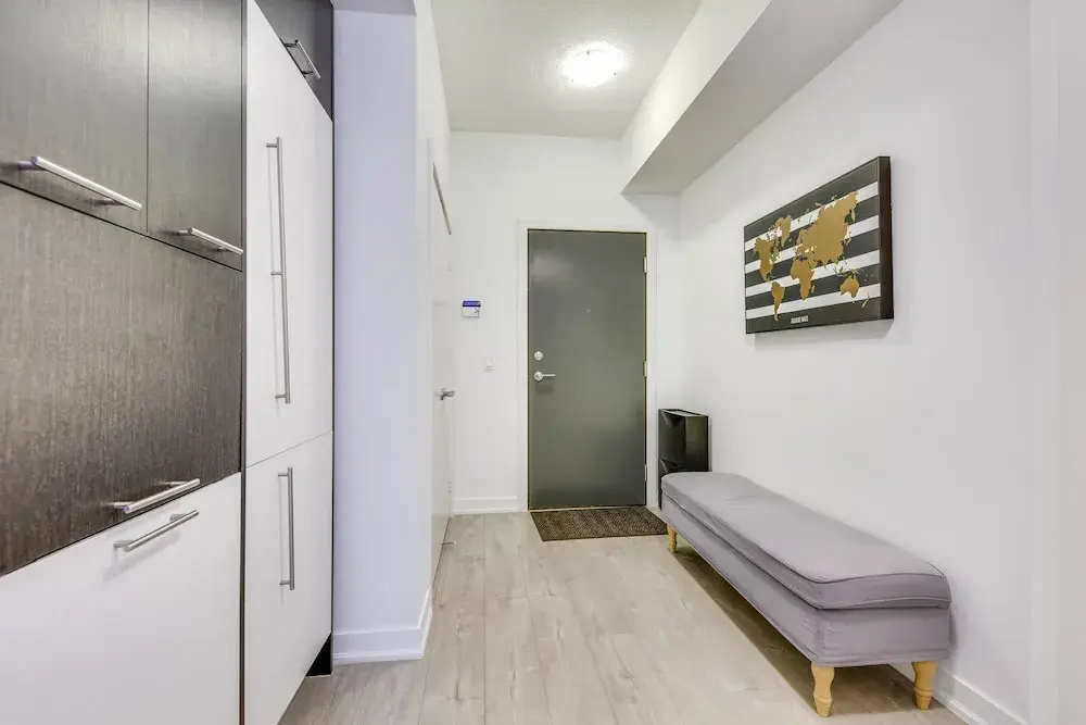Great 1BR Suite in King West - Sleeps 4