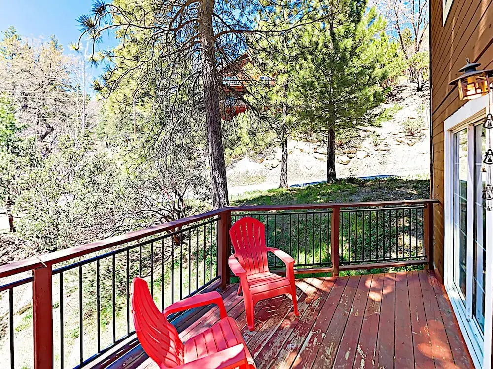 New Listing! "evergreen Escape" - Decks & Game Room 5 Bedroom Home