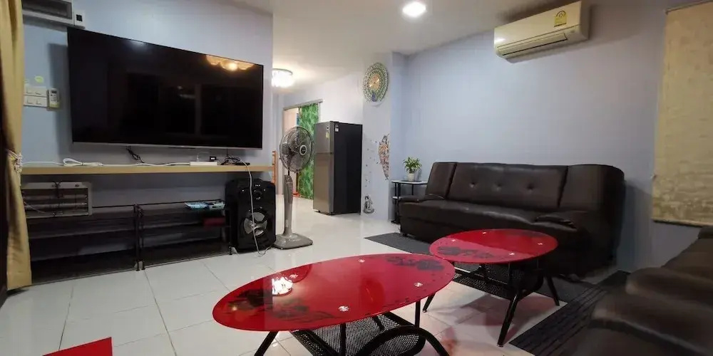 ChomTawan PhuphanDao Pool Villa
