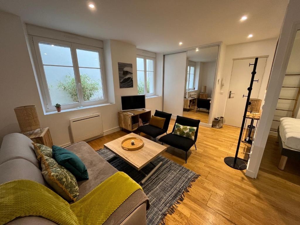 Appartement Biarritz, 2 pièces, 4 personnes - FR-1-239-782