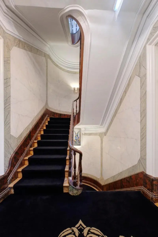 1877 Estrela Palace