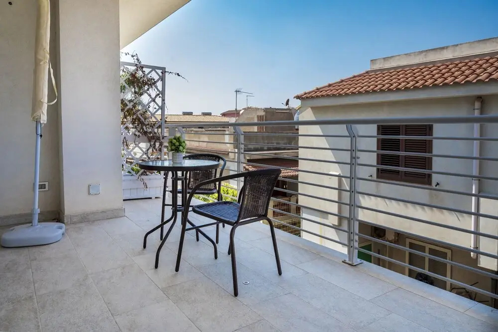 Cristallo Apartment On Sea Shore