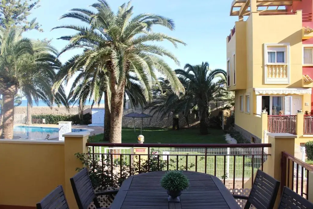 APARTAMENTO EN "BELBEDERE IN" DENIA a 10 METROS DE LA PLAYA