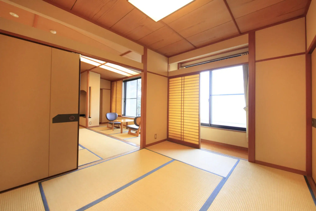 Nishiizu Koyoi