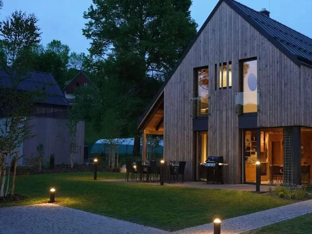 Spacious Villa With Good Ambience