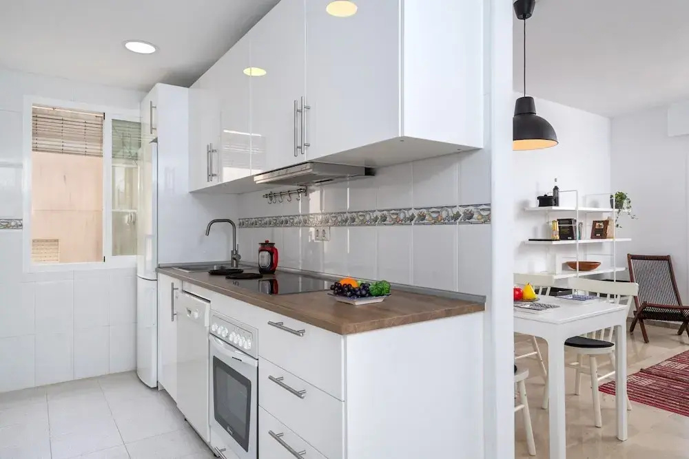 Beautiful Apartment in Benalmadena Pueblo with View Ref 133