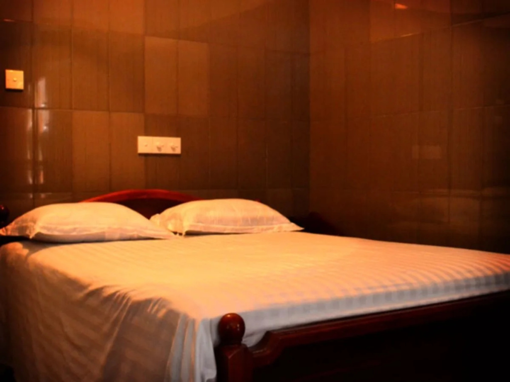 Hotel Chathumedura