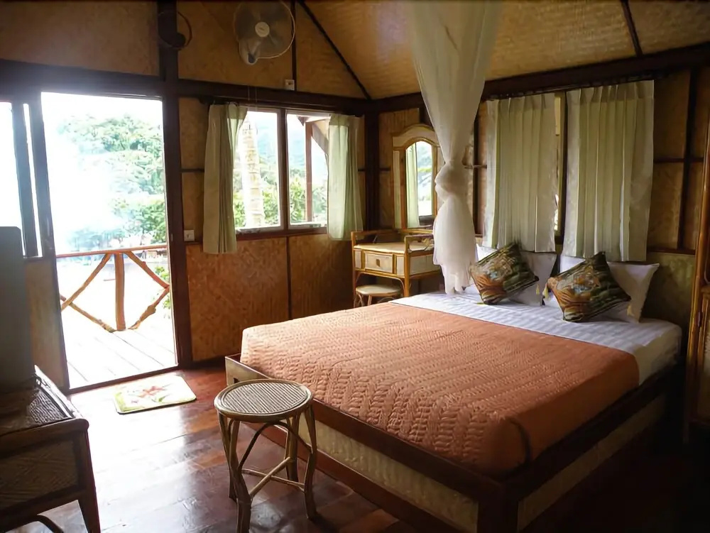 Phi Phi Ingphu Viewpoint Hotel
