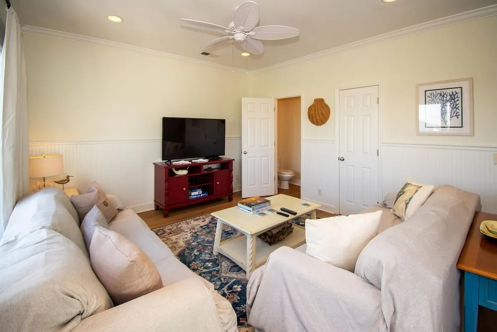 326 Ocean Point Drive