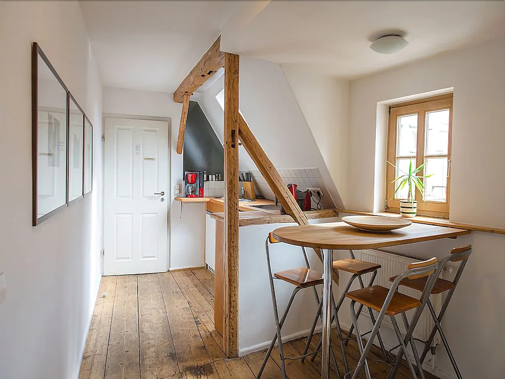 "goethezimmer" Ferienwohnung und Zimmer am Burgplatz