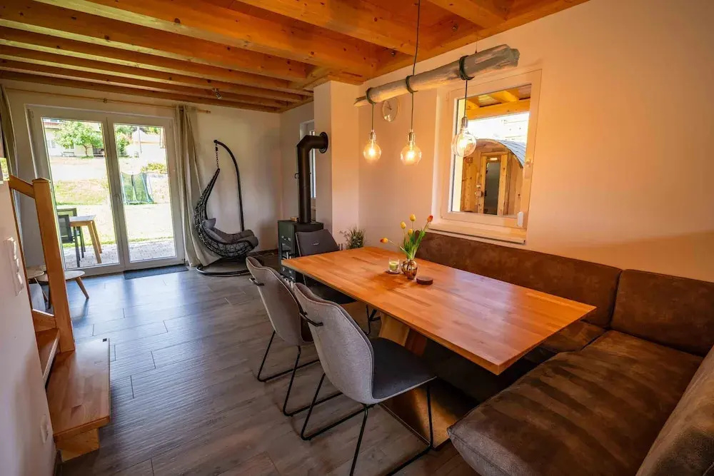Villa with terrace, sauna near the border triangle