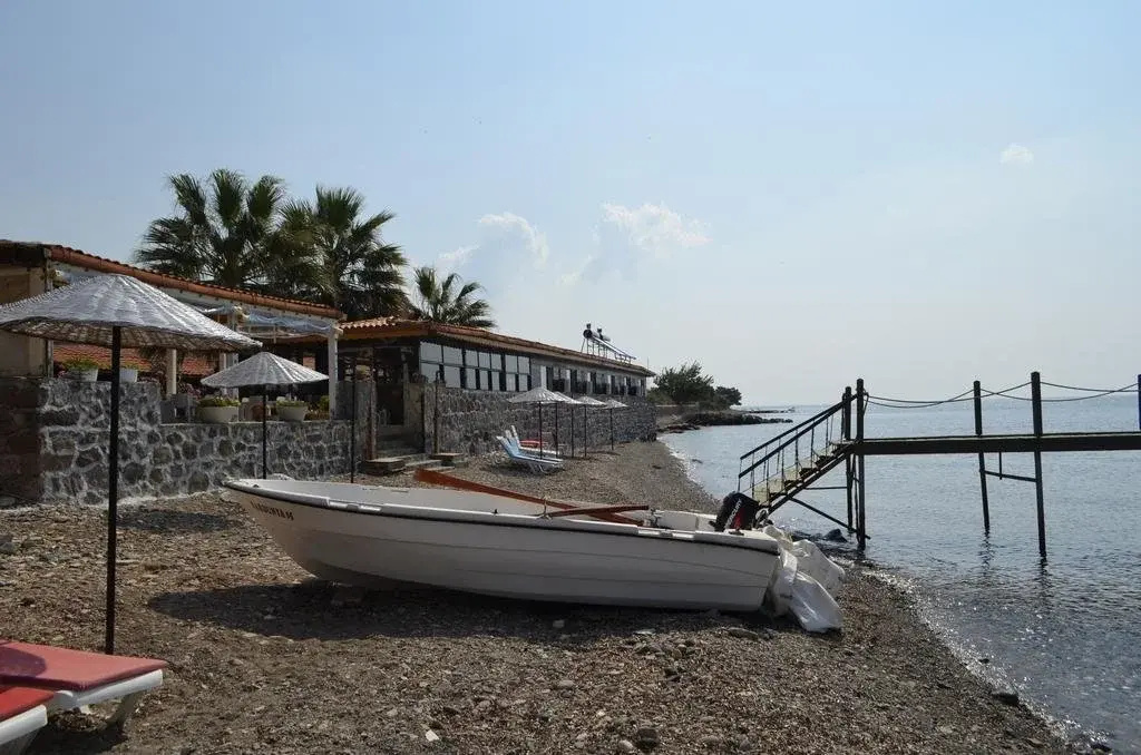 Assos Sardunya Butik Hotel