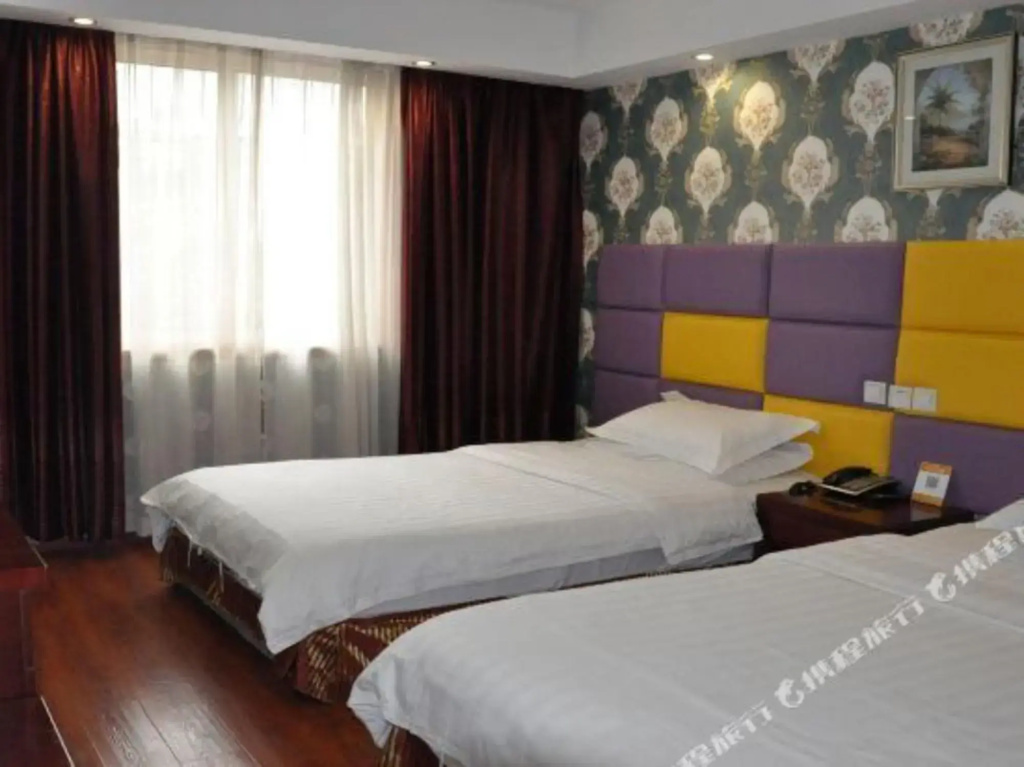 Yintian Business Hotel