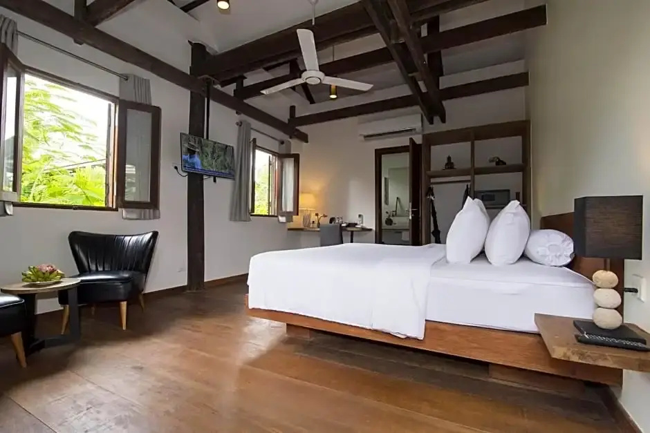 Enkosa 4-Bedroom Wooden Luxury House
