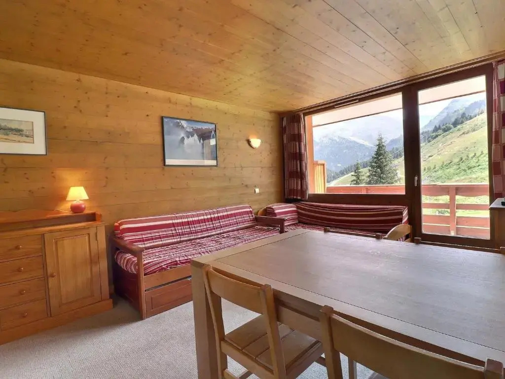 Appartement Méribel, 2 pièces, 5 personnes - FR-1-182-27