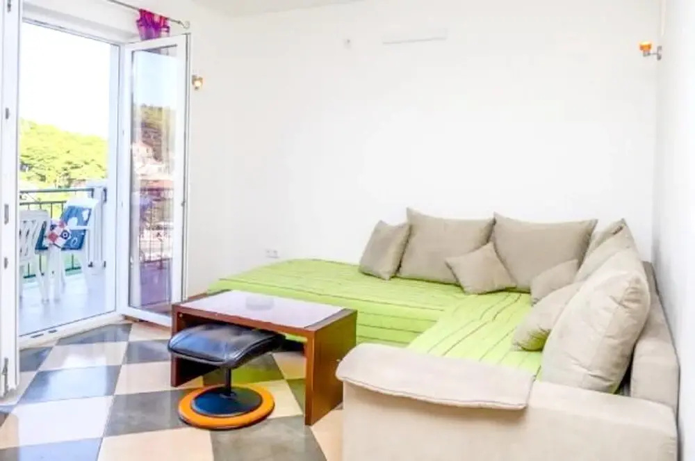 Apartment With 2 Bedrooms in Postira , With Wonderful sea View, Furnished Balcony and Wifi Near the Beach