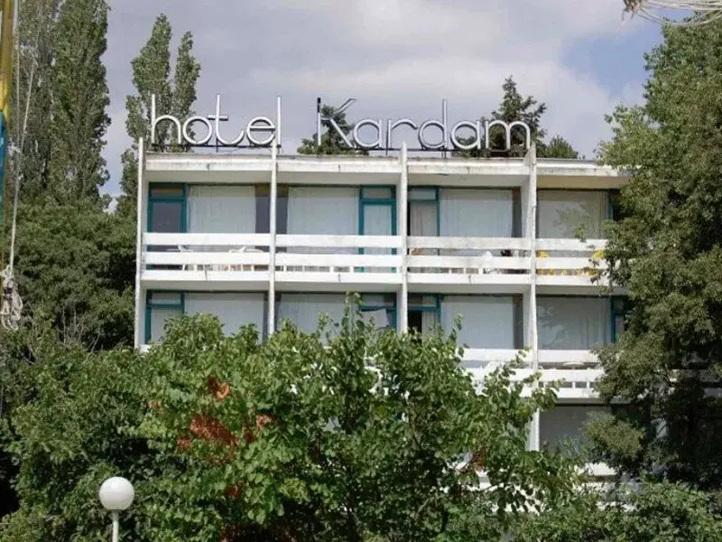Kardam Hotel
