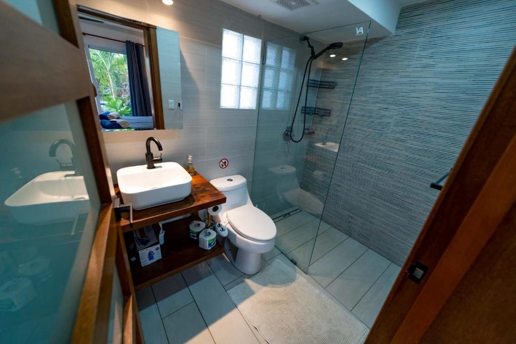 KITE BEACH Oceanfront LUXURY 2 BEDROOM - All new in 2022