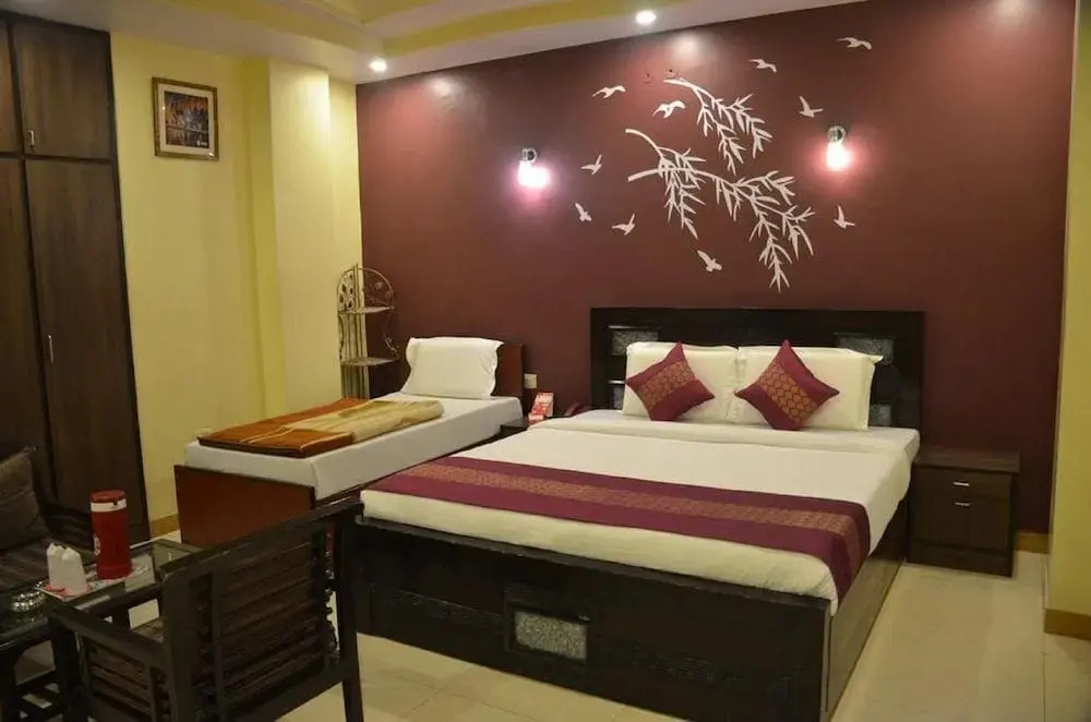 Hotel Jinendra Inn