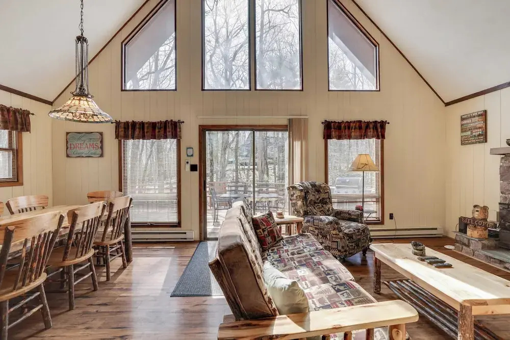 Grateful Escape Avantstay Hot Tub, Sauna, Deck, Firepit, Beach Access