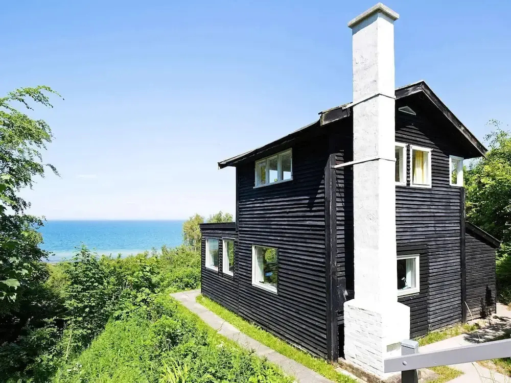 Lovely Holiday Home in AsnÃ¦s near Sea