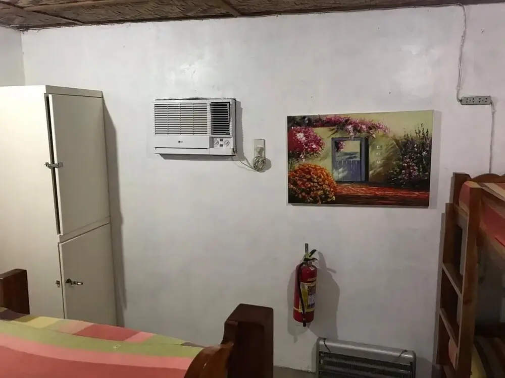 Le Village Hostel Moalboal