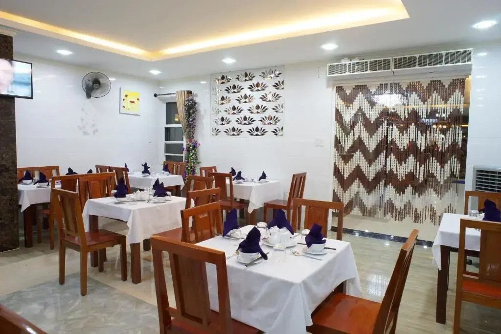 La Maison Danang Beach Hotel
