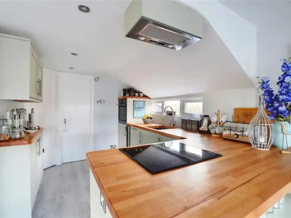 Cosy and Well Presented Detached Bungalow, Near Croyde's Sandy Beach