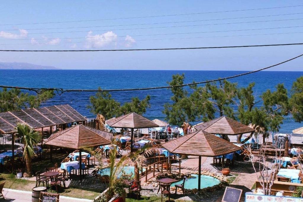 Mythos Beach Hotel