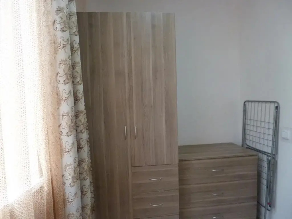 Odnokomnatnaia kvartira na Khmiel'nitskogho