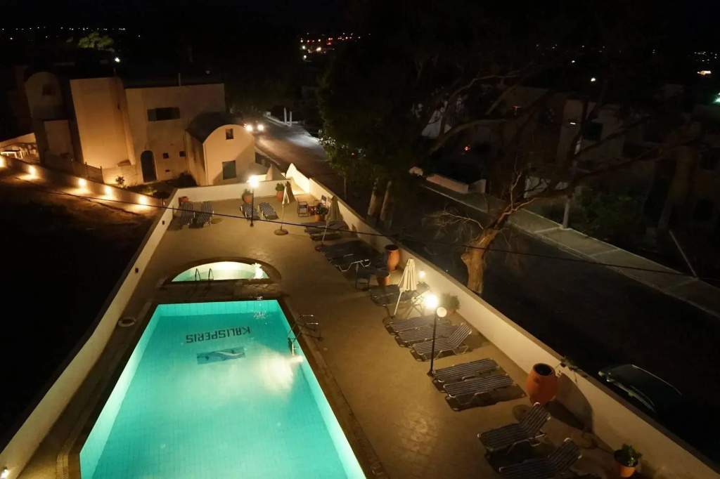 Kalisperis Hotel