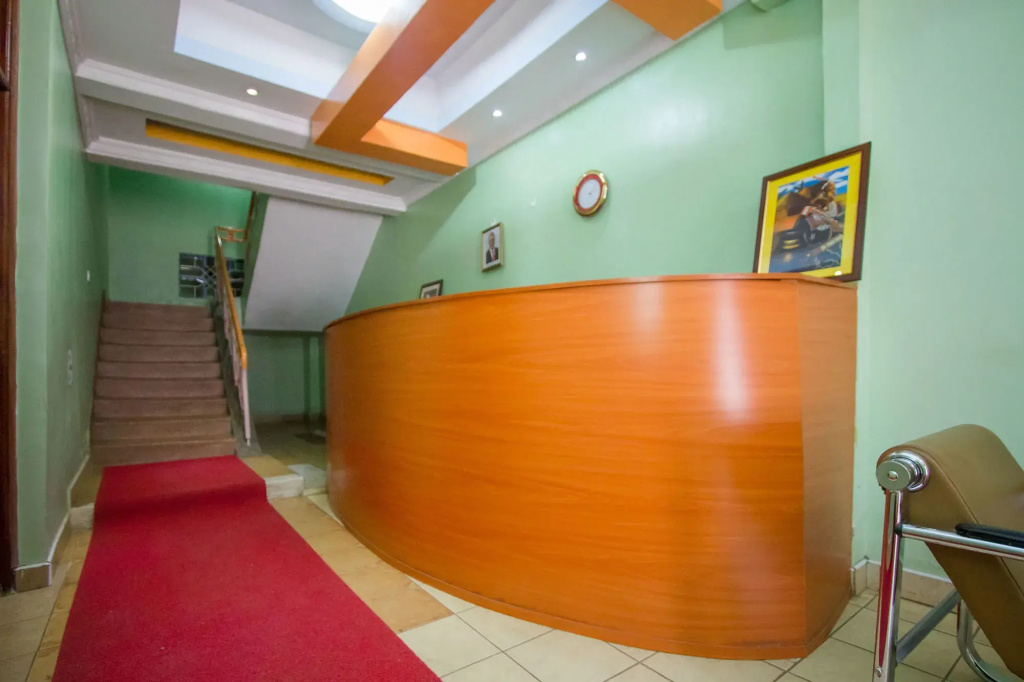 Winstonia Hotel