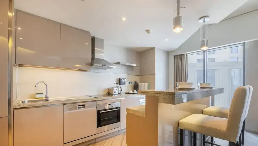 Stylish 1BR nr Metro Close to Major Attractions