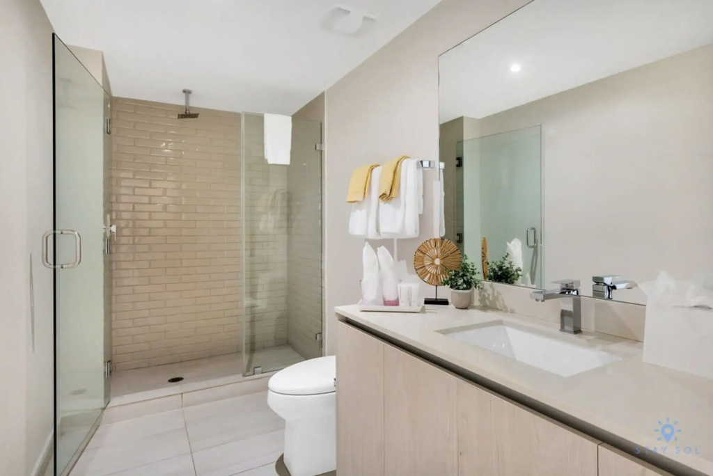 Luxury 3 Br Front Intercostal View Amazing Pools