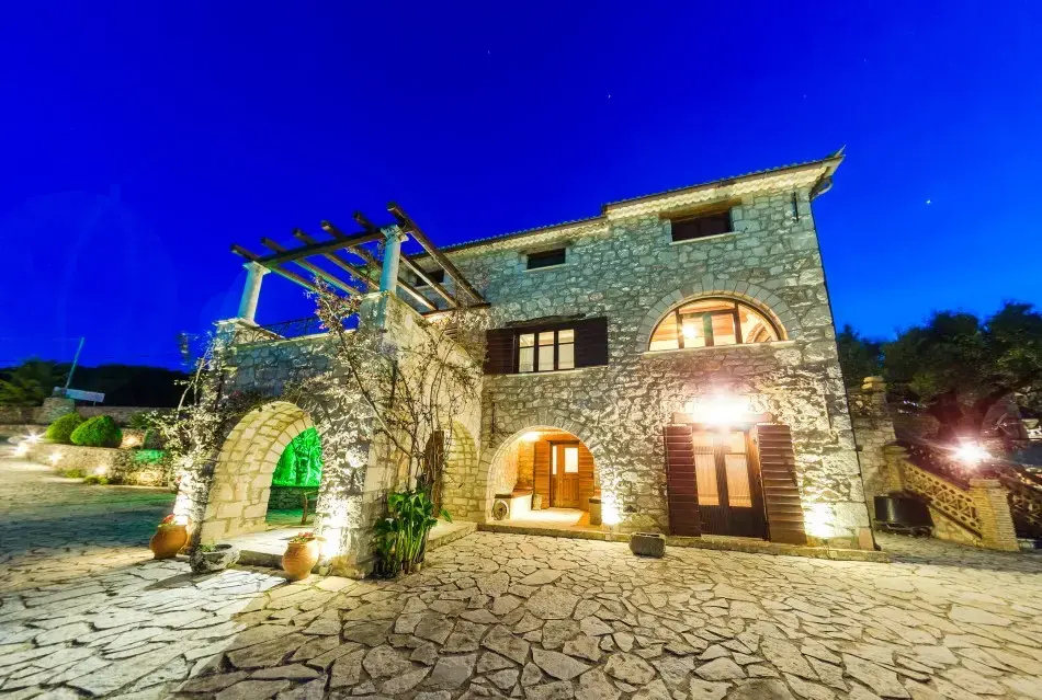 Villa Poseidon Residences - Poolside Zante Nests
