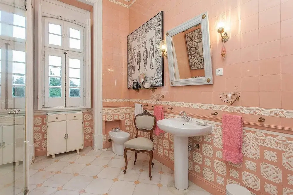 The Romantic Suites & Garden Guest House - Adults Only