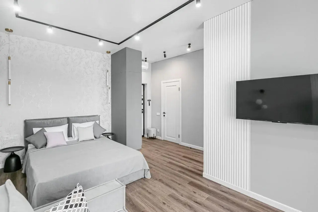 Apartments on 40 let Oktyabrya street, 37