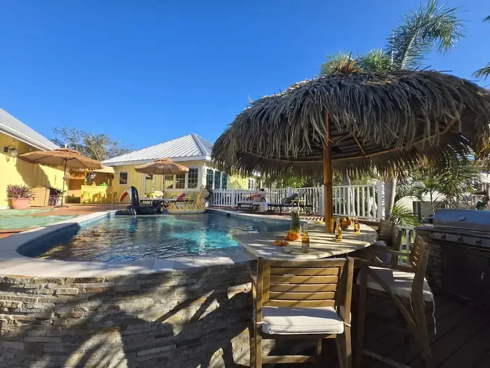 NEW Jungle Paradise Treehouse Suite With Resort Amenities Elevator Access Outdoor Kitchen Lagoon Lazy River Pool RV Hook up
