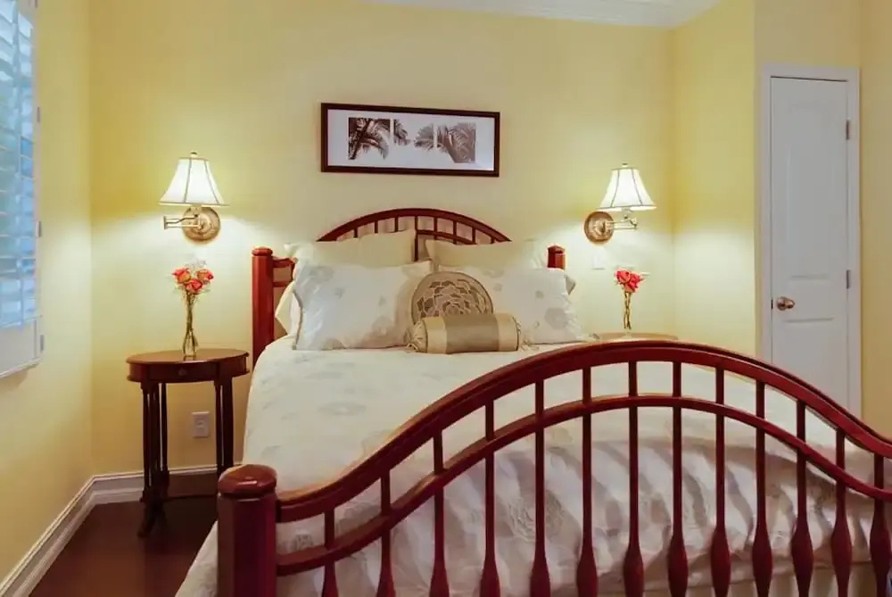 SeaGlass Inn