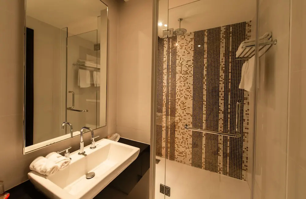 The Costa Serviced Apartment By Seaholiday