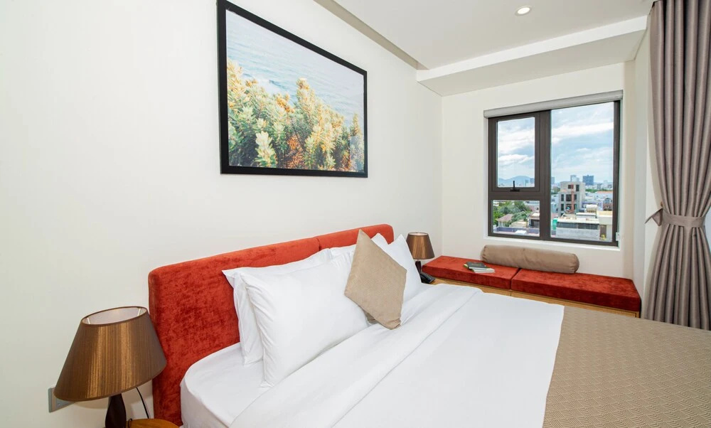 Hsuites Hotel and Apartment