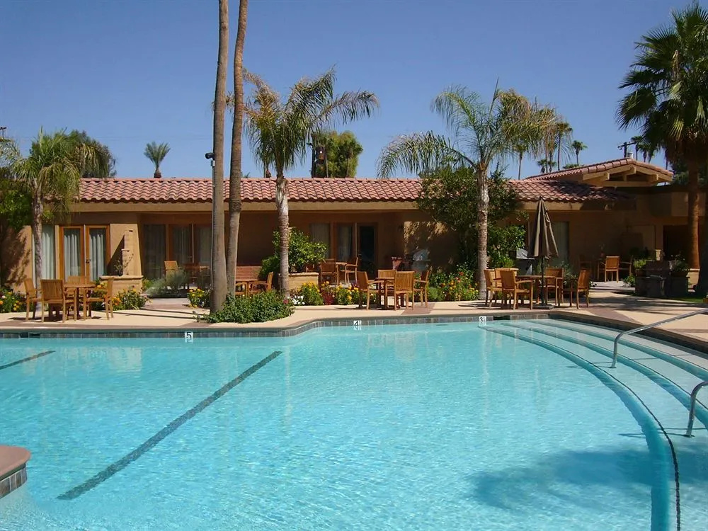 The Dunes Club