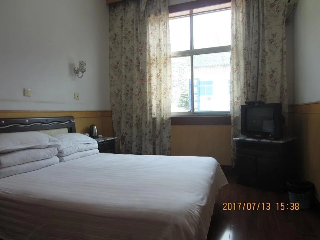 Huashan Lanyue Youth Hostel